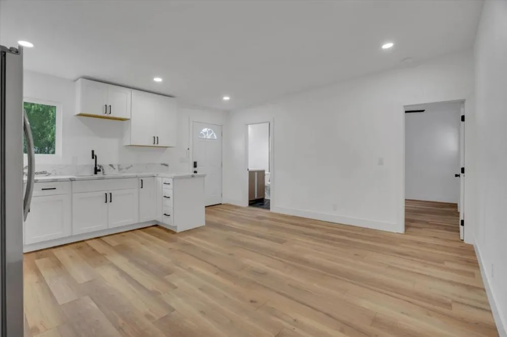4006 Carrington Street Oakland, CA 94601