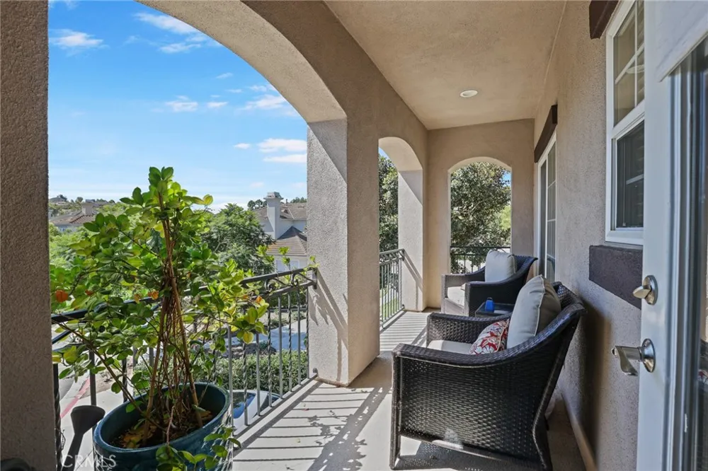 15 Calle Clasico San Clemente, CA 92673