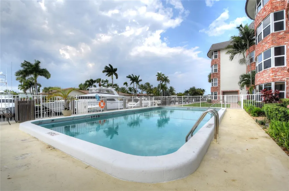 3111 NE 51st Street #405c Fort Lauderdale, FL 33308