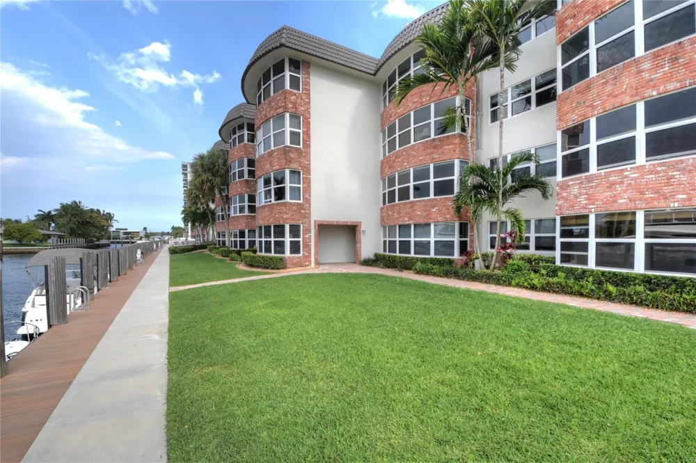 3111 NE 51st Street #405c Fort Lauderdale, FL 33308