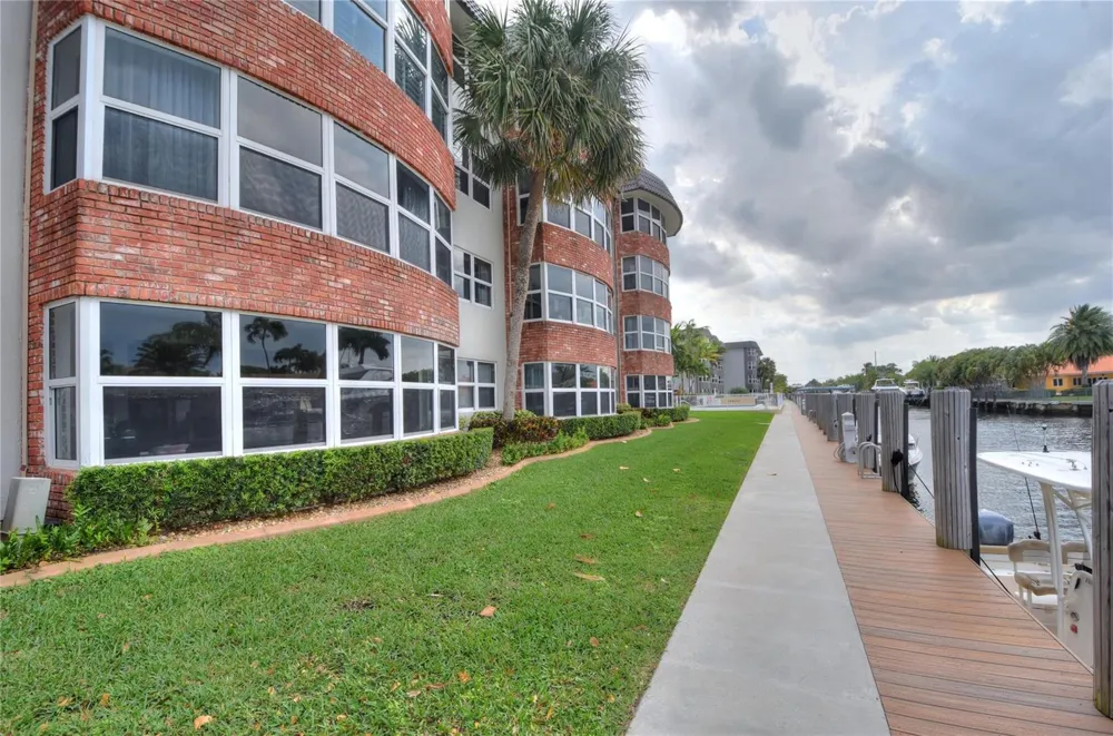 3111 NE 51st Street #405c Fort Lauderdale, FL 33308