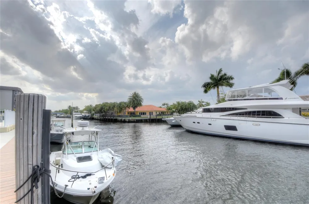 3111 NE 51st Street #405c Fort Lauderdale, FL 33308