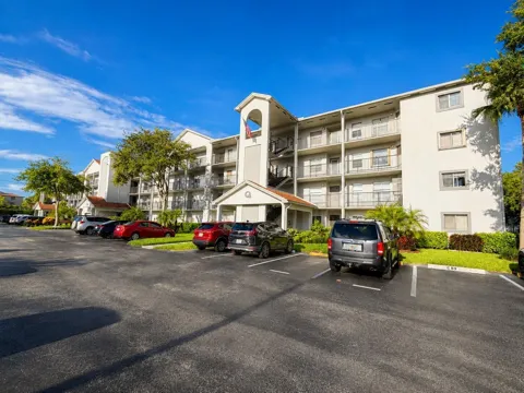 1400 SW 124TH TERRACE #105Q