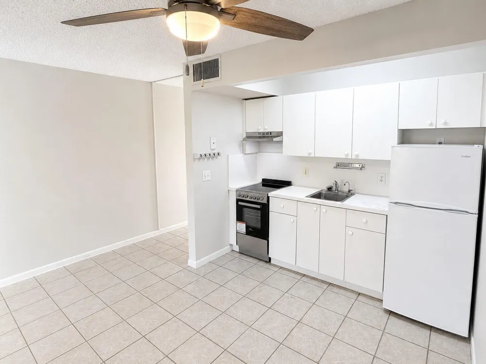 1400 SW 124TH TERRACE #105Q Pembroke Pines, FL 33027