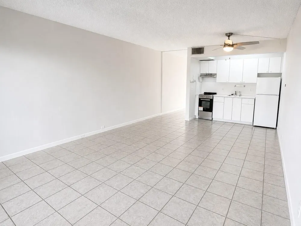 1400 SW 124TH TERRACE #105Q Pembroke Pines, FL 33027