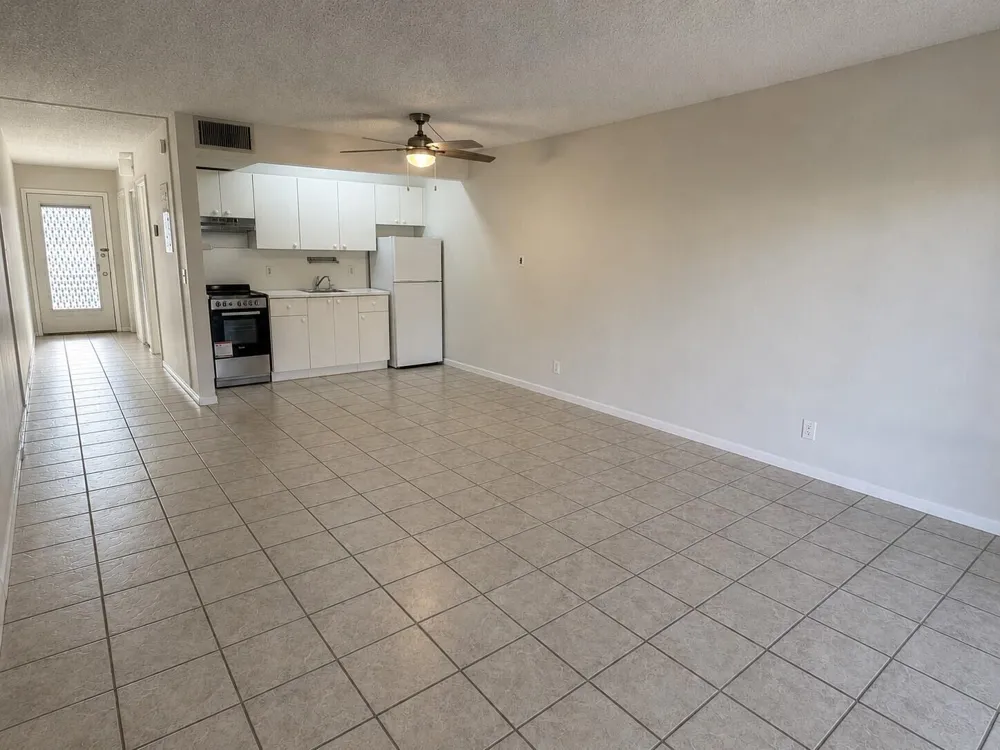 1400 SW 124TH TERRACE #105Q Pembroke Pines, FL 33027
