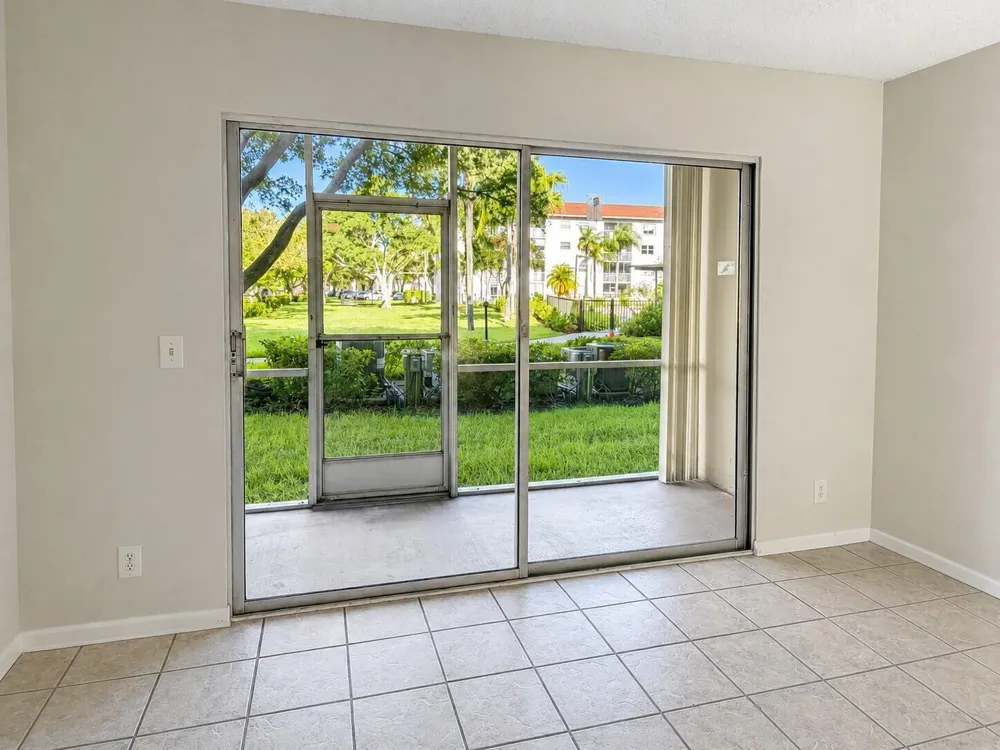 1400 SW 124TH TERRACE #105Q Pembroke Pines, FL 33027