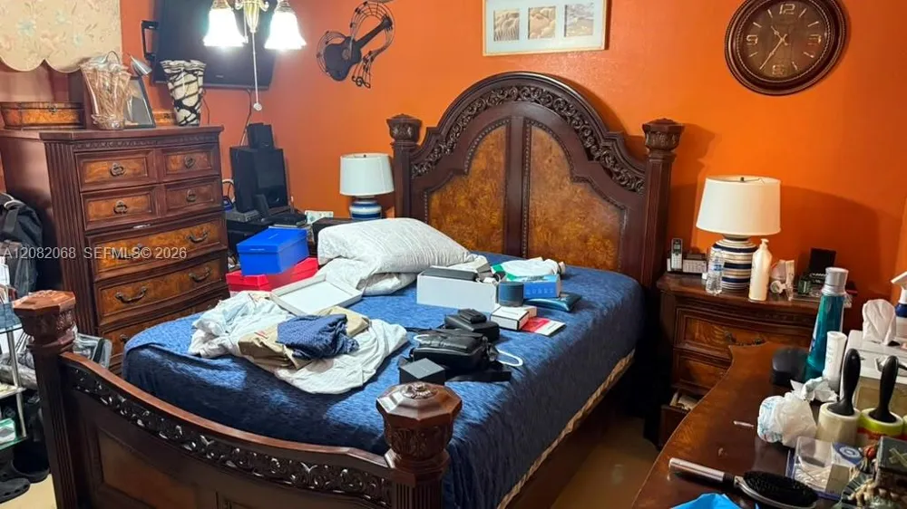 2770 W 61st Pl #204 Hialeah, FL 33016