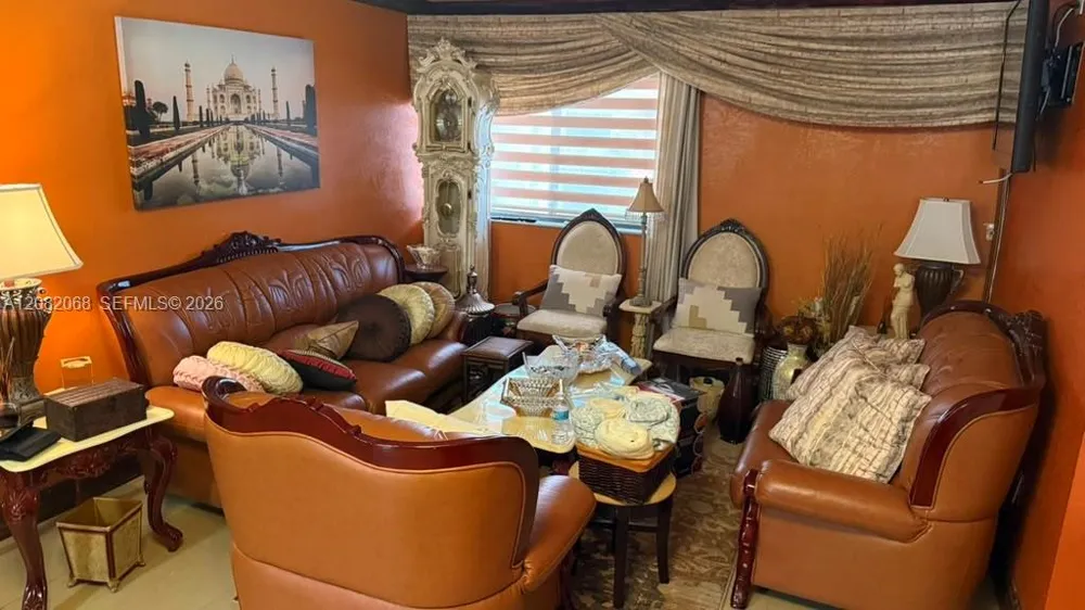 2770 W 61st Pl #204 Hialeah, FL 33016