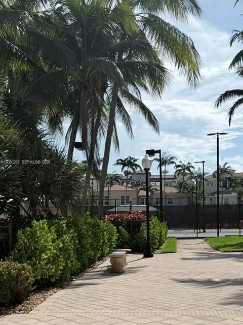 3331 NW 124th Ter Sunrise, FL 33323