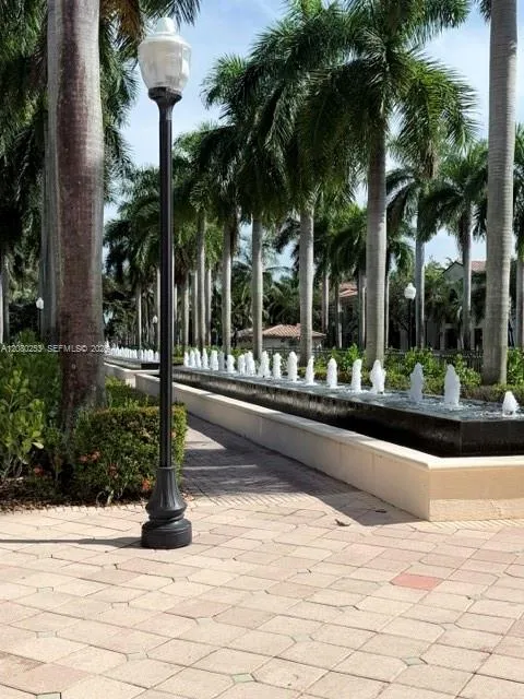 3331 NW 124th Ter Sunrise, FL 33323