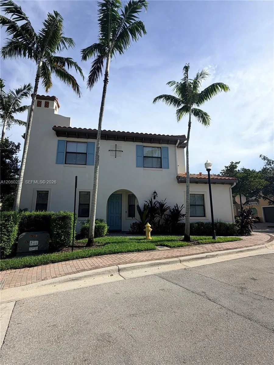 3331 NW 124th Ter Sunrise, FL 33323