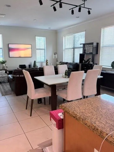3331 NW 124th Ter Sunrise, FL 33323