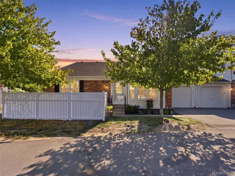 42131 Old Pond Circle