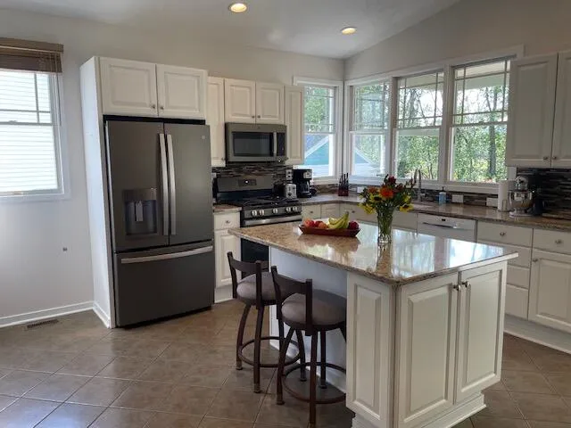 460 Summer Grv Drive Unknown, MI 49406