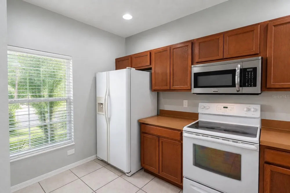 8543 TRAIL WIND DRIVE Tampa, FL 33647