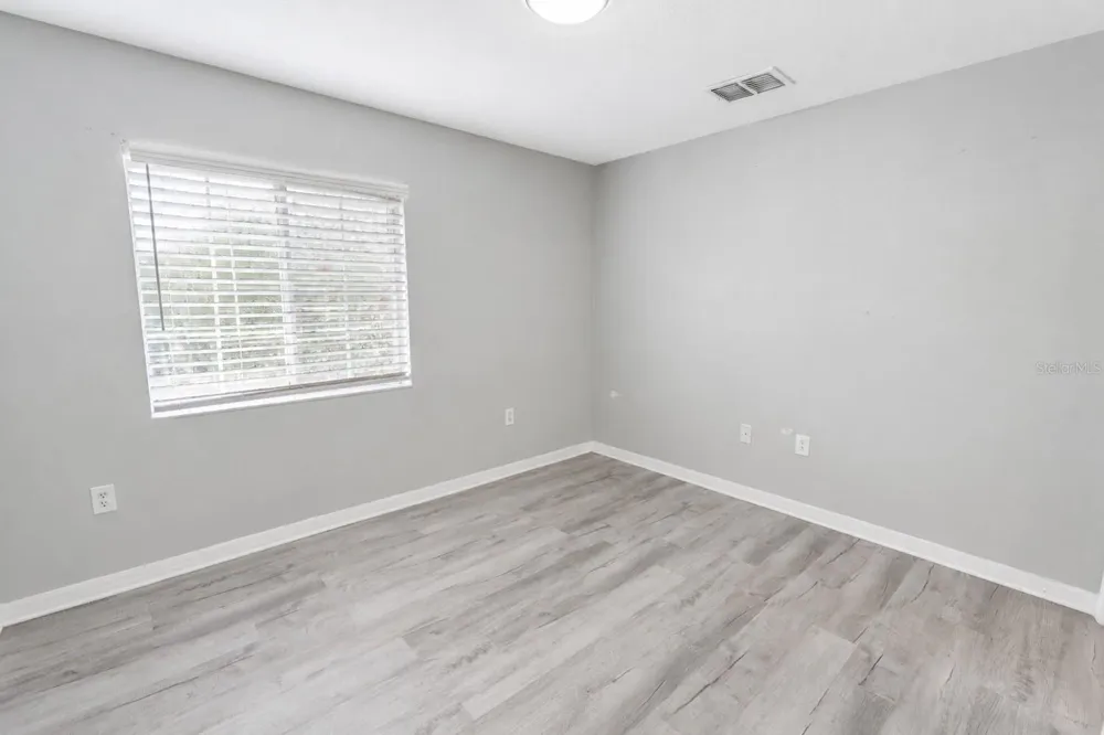 8543 TRAIL WIND DRIVE Tampa, FL 33647
