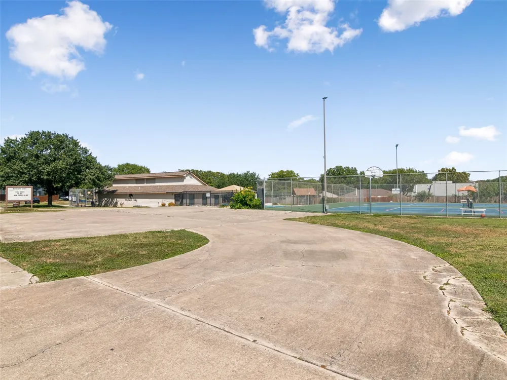 841 Dimrock Schertz, TX 78154