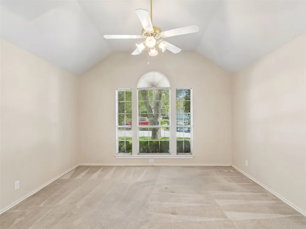 841 Dimrock Schertz, TX 78154
