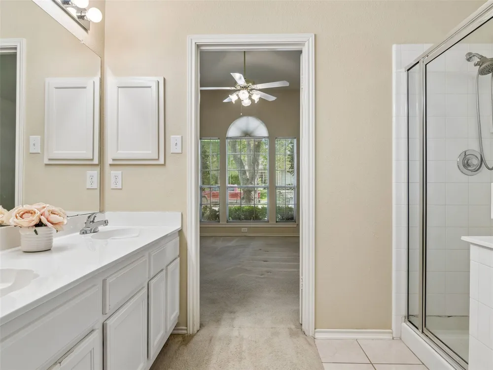 841 Dimrock Schertz, TX 78154