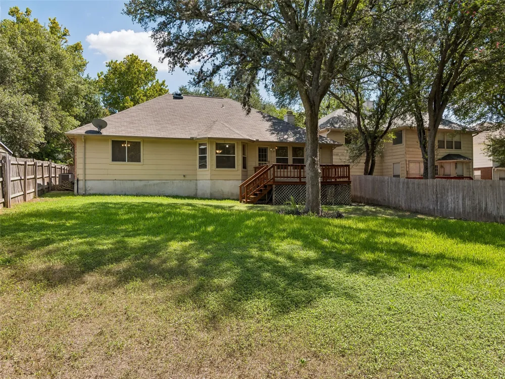 841 Dimrock Schertz, TX 78154