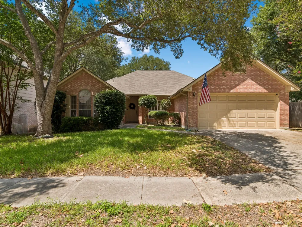 841 Dimrock Schertz, TX 78154