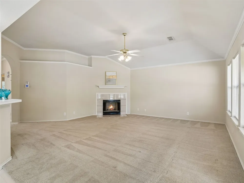 841 Dimrock Schertz, TX 78154