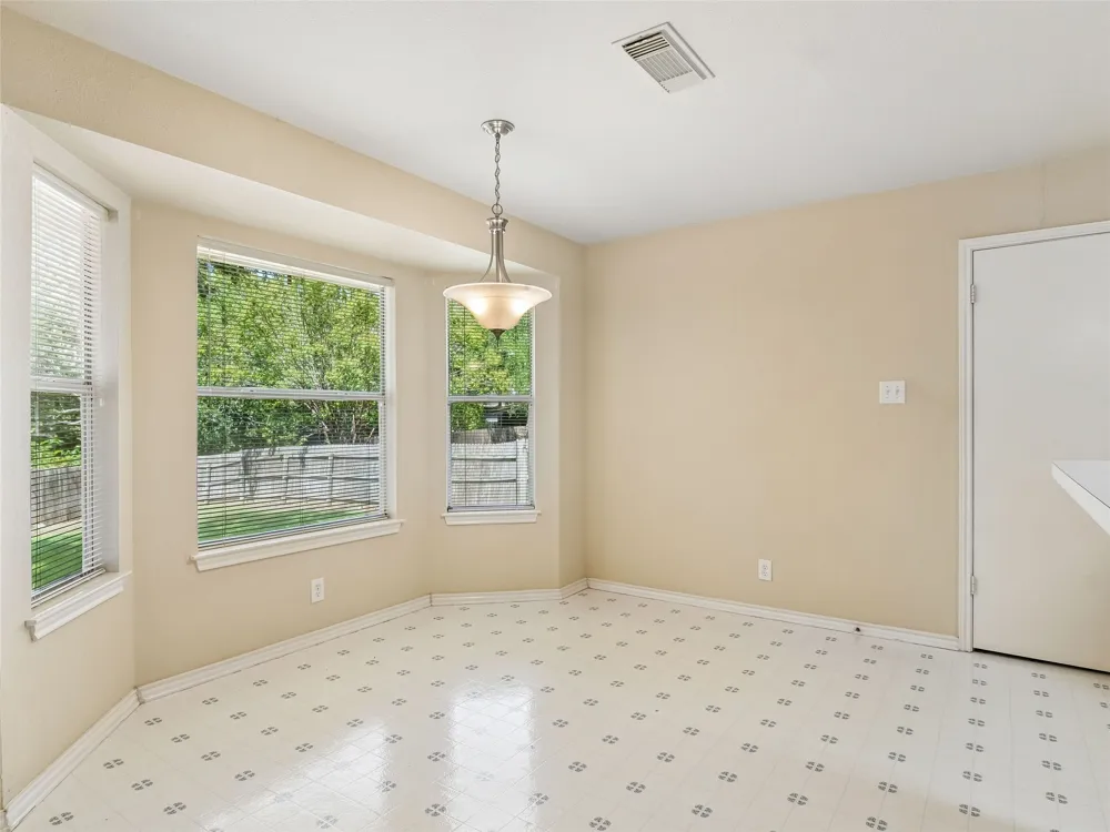 841 Dimrock Schertz, TX 78154