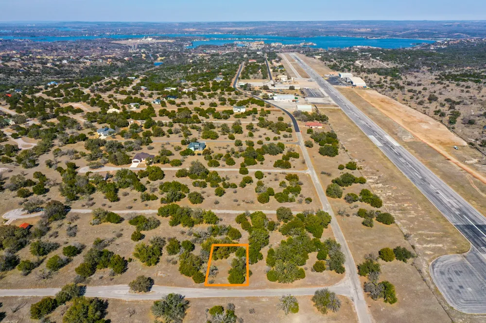 1040 South Wind Horseshoe Bay, TX 78657