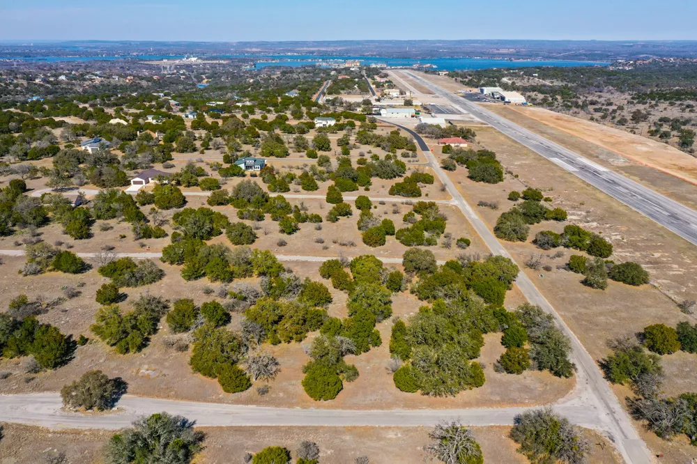 1040 South Wind Horseshoe Bay, TX 78657