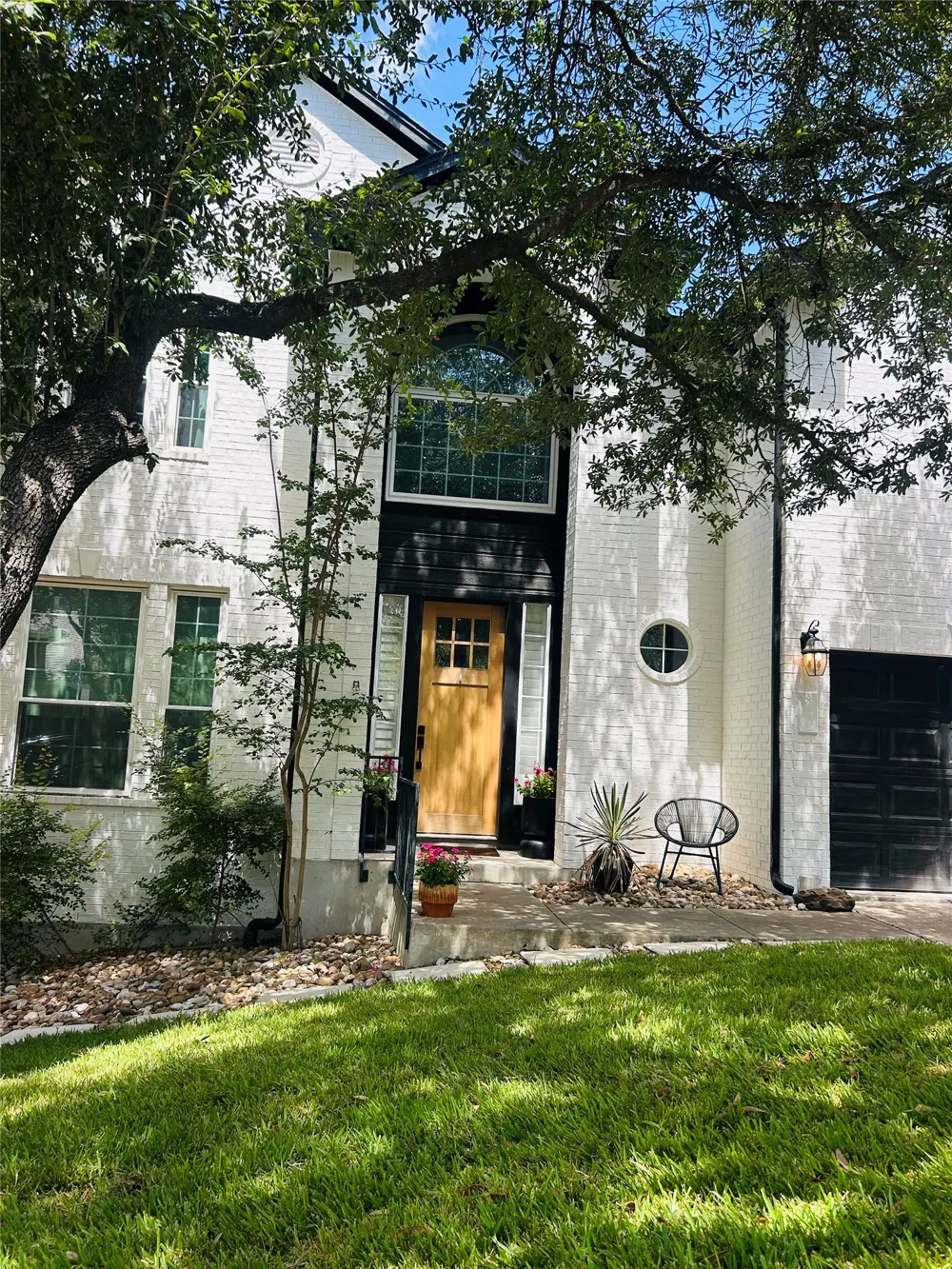 2204 Rimrock Drive Austin, TX 78738