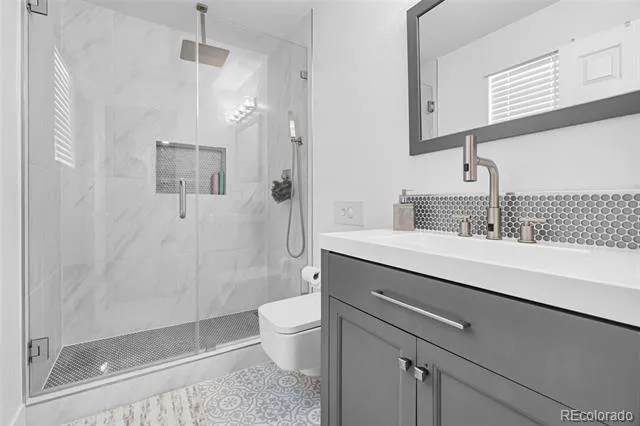 5564 Laredo Street Denver, CO 80239