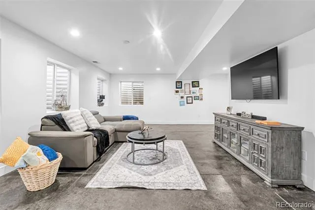 5564 Laredo Street Denver, CO 80239