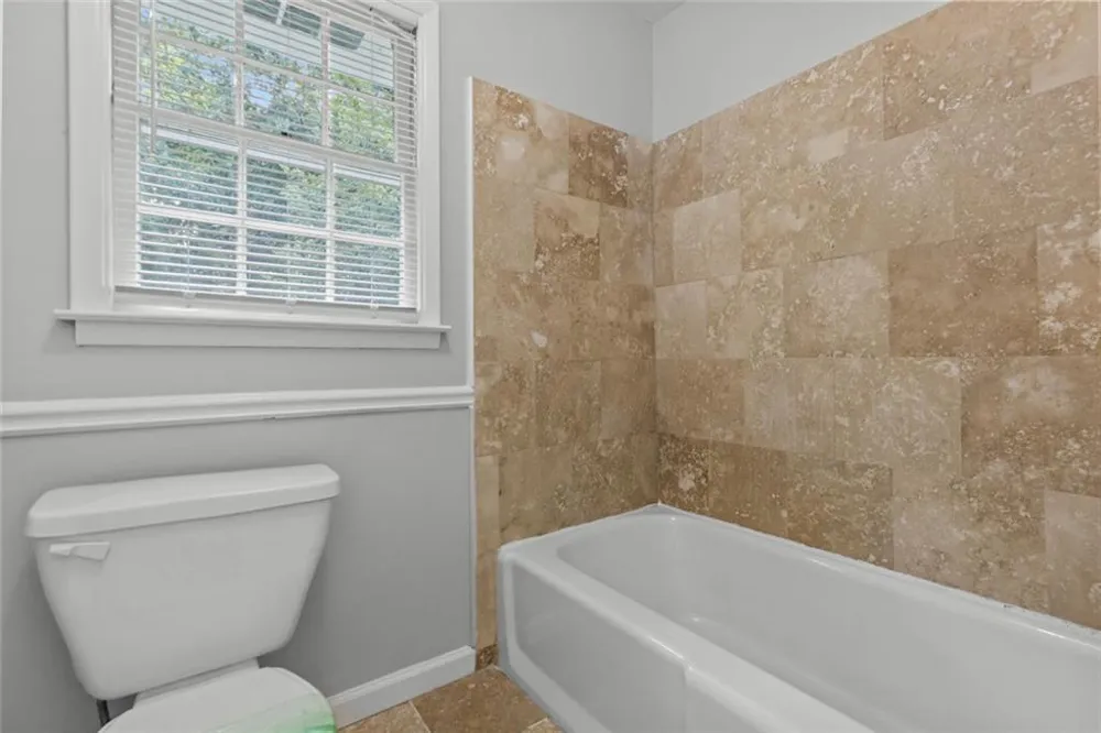 1834 Dogwood Court SW Snellville, GA 30078