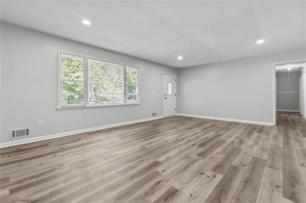 1834 Dogwood Court SW Snellville, GA 30078