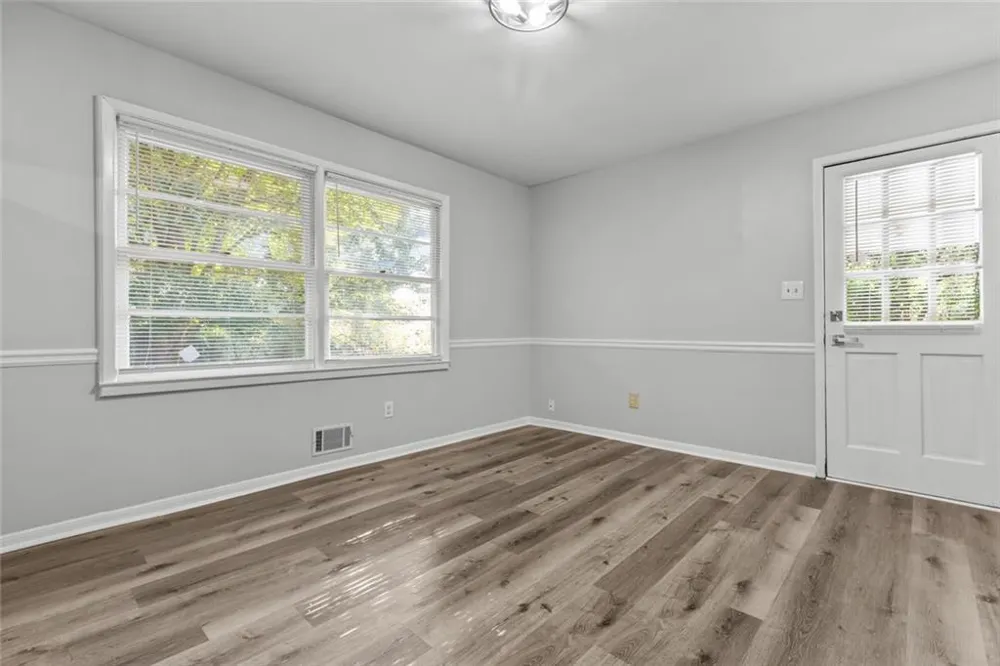 1834 Dogwood Court SW Snellville, GA 30078