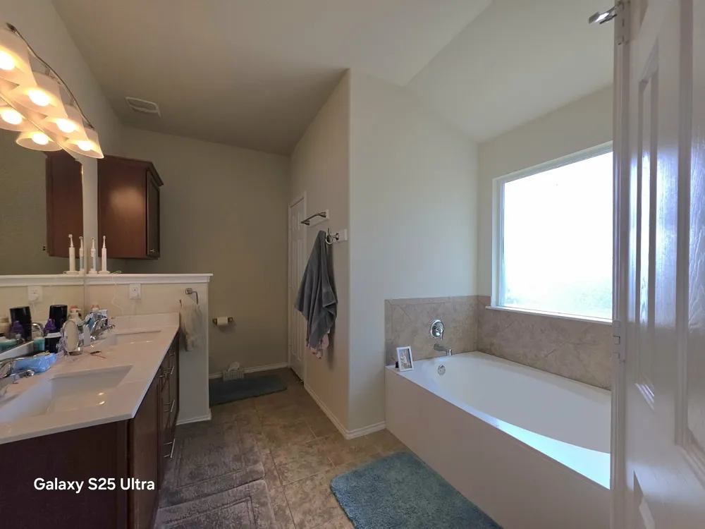 9805 Shallow Creek Drive Waco, TX 76708