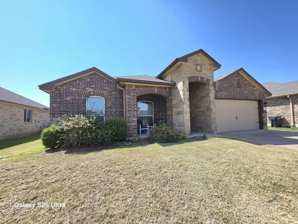 9805 Shallow Creek Drive Waco, TX 76708