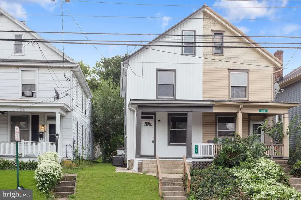 1212 SCOTLAND AVENUE Chambersburg, PA 17201