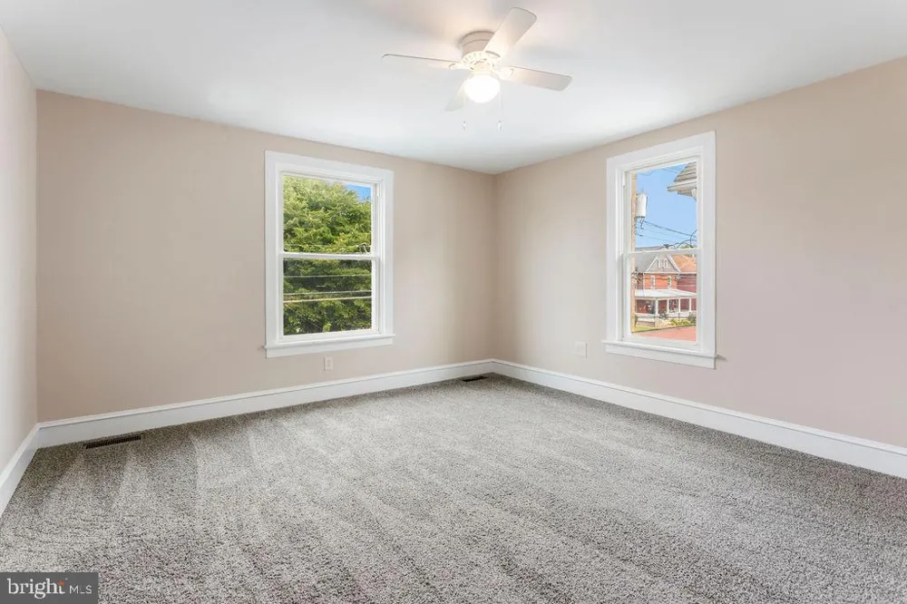 1212 SCOTLAND AVENUE Chambersburg, PA 17201