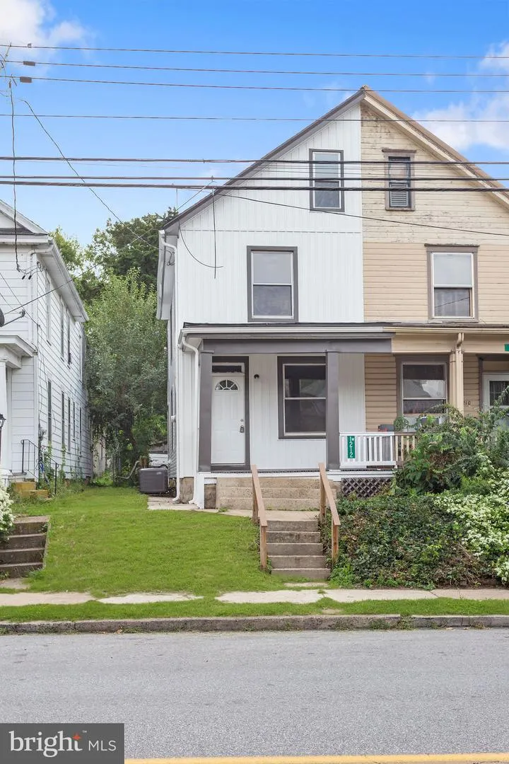 1212 SCOTLAND AVENUE Chambersburg, PA 17201