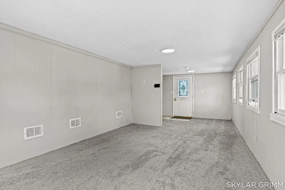 5690 Olsen Avenue Muskegon, MI 49442
