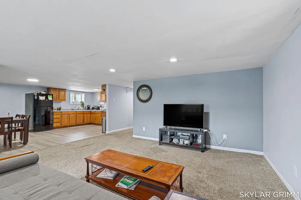 5690 Olsen Avenue Muskegon, MI 49442