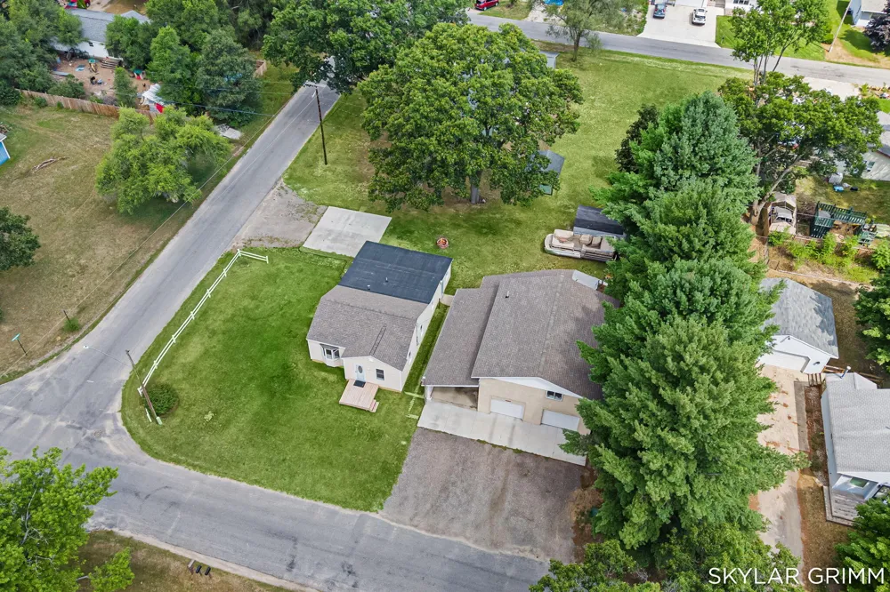 5690 Olsen Avenue Muskegon, MI 49442