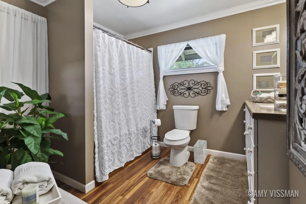 1921 Linden Avenue SE Grand Rapids, MI 49507