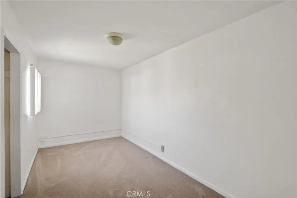 5222 Morada Irwindale, CA 91706