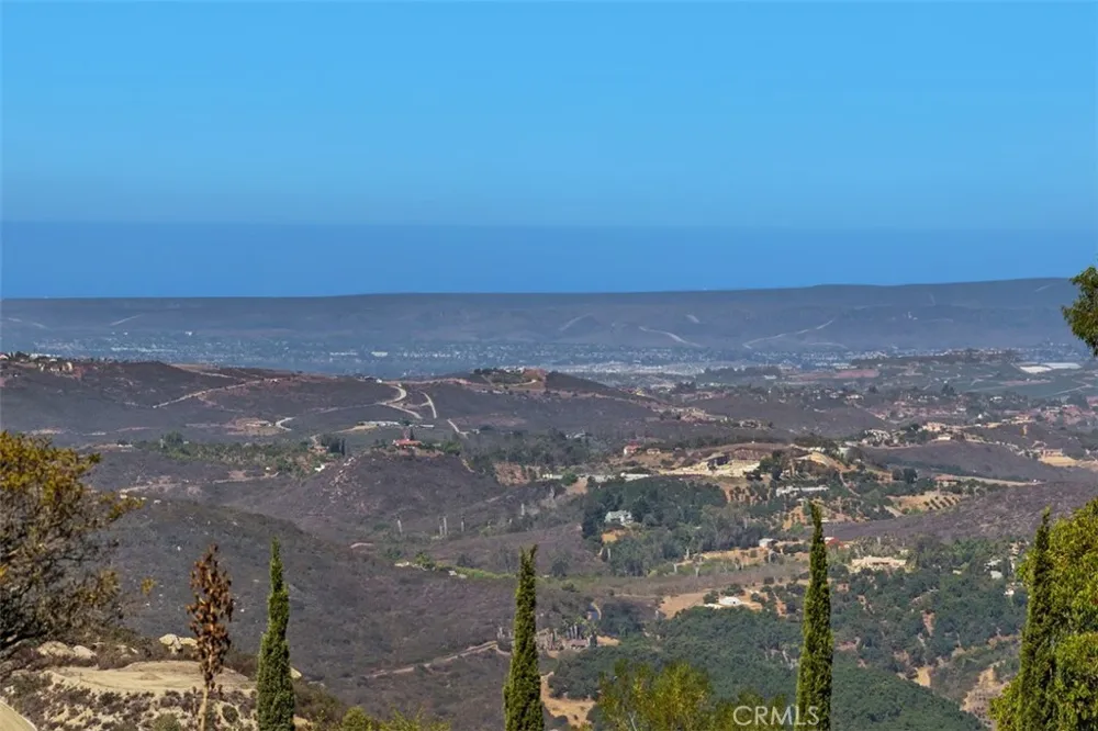Meadow Mesa Dr. Escondido, CA 92026