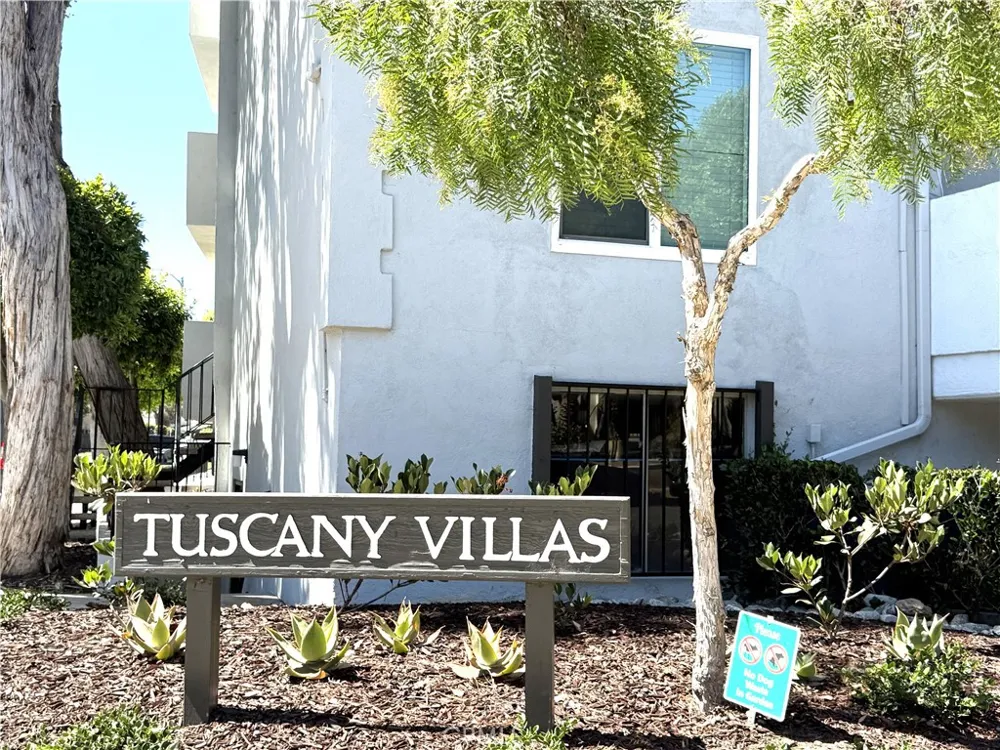 8163 Redlands Street #44 Playa del Rey, CA 90293