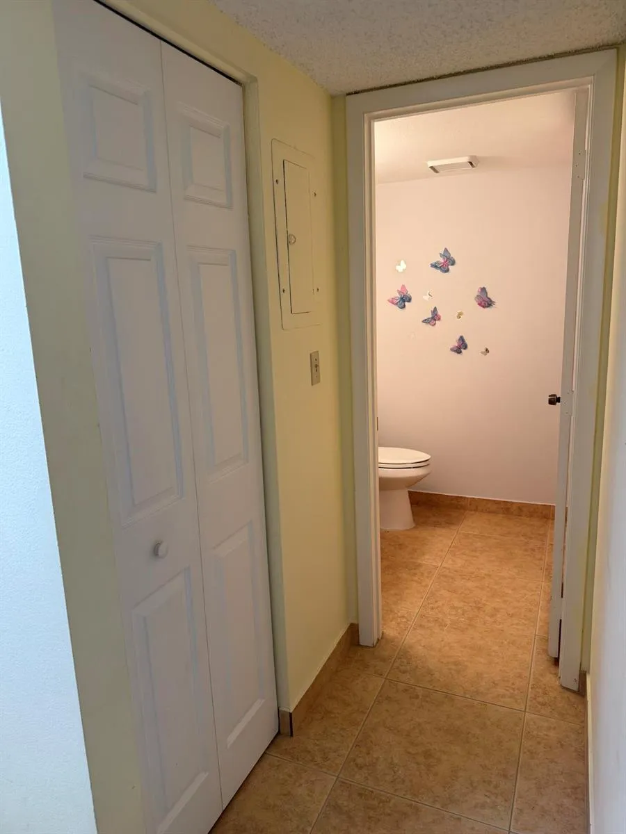 4272 NW 89th Avenue #103 Coral Springs, FL 33065