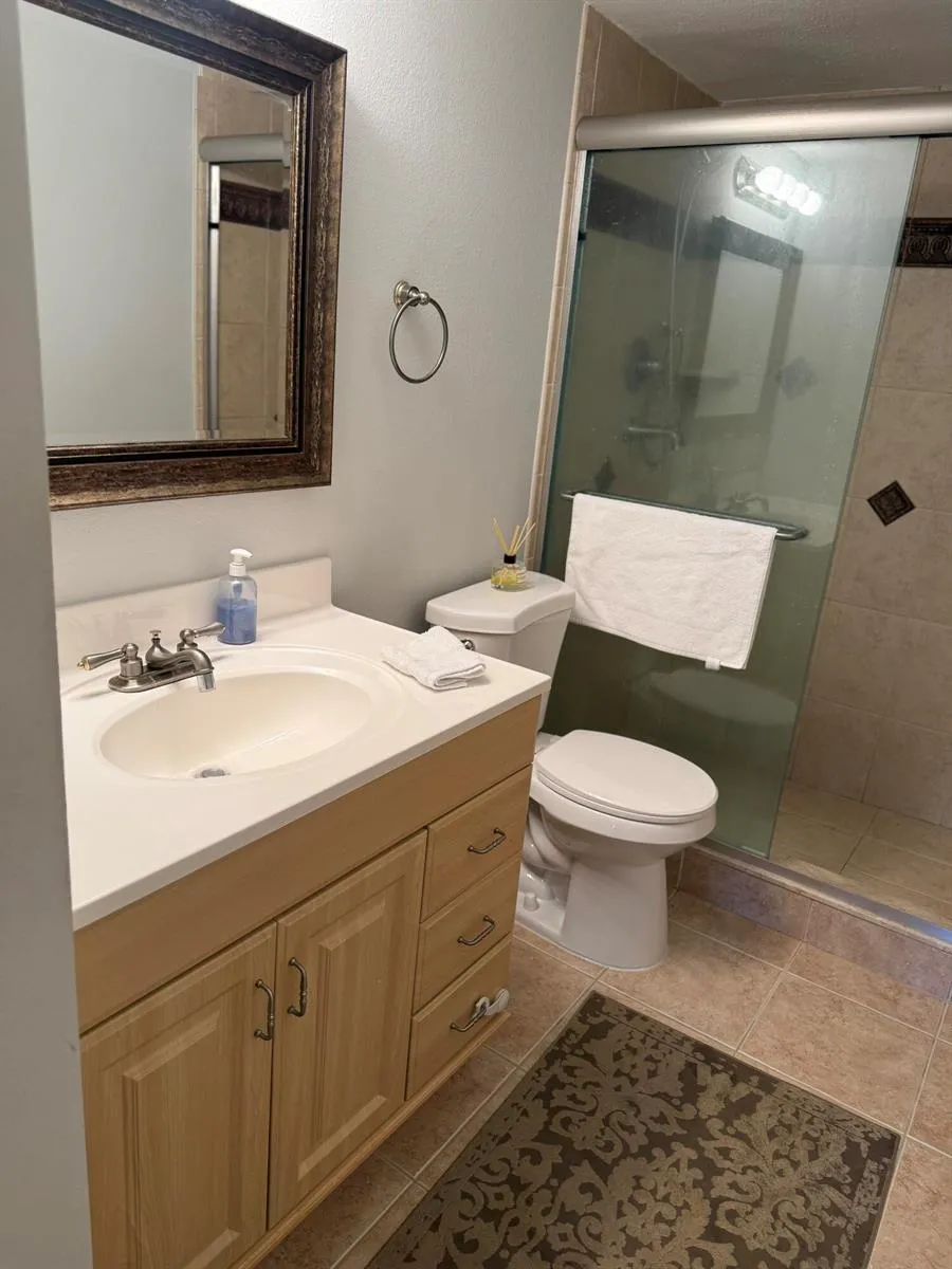 4272 NW 89th Avenue #103 Coral Springs, FL 33065